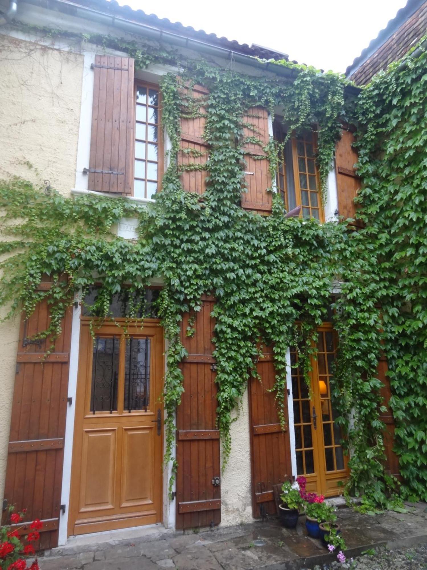 Le Pelerine Villa Sauveterre-de-Bearn Luaran gambar