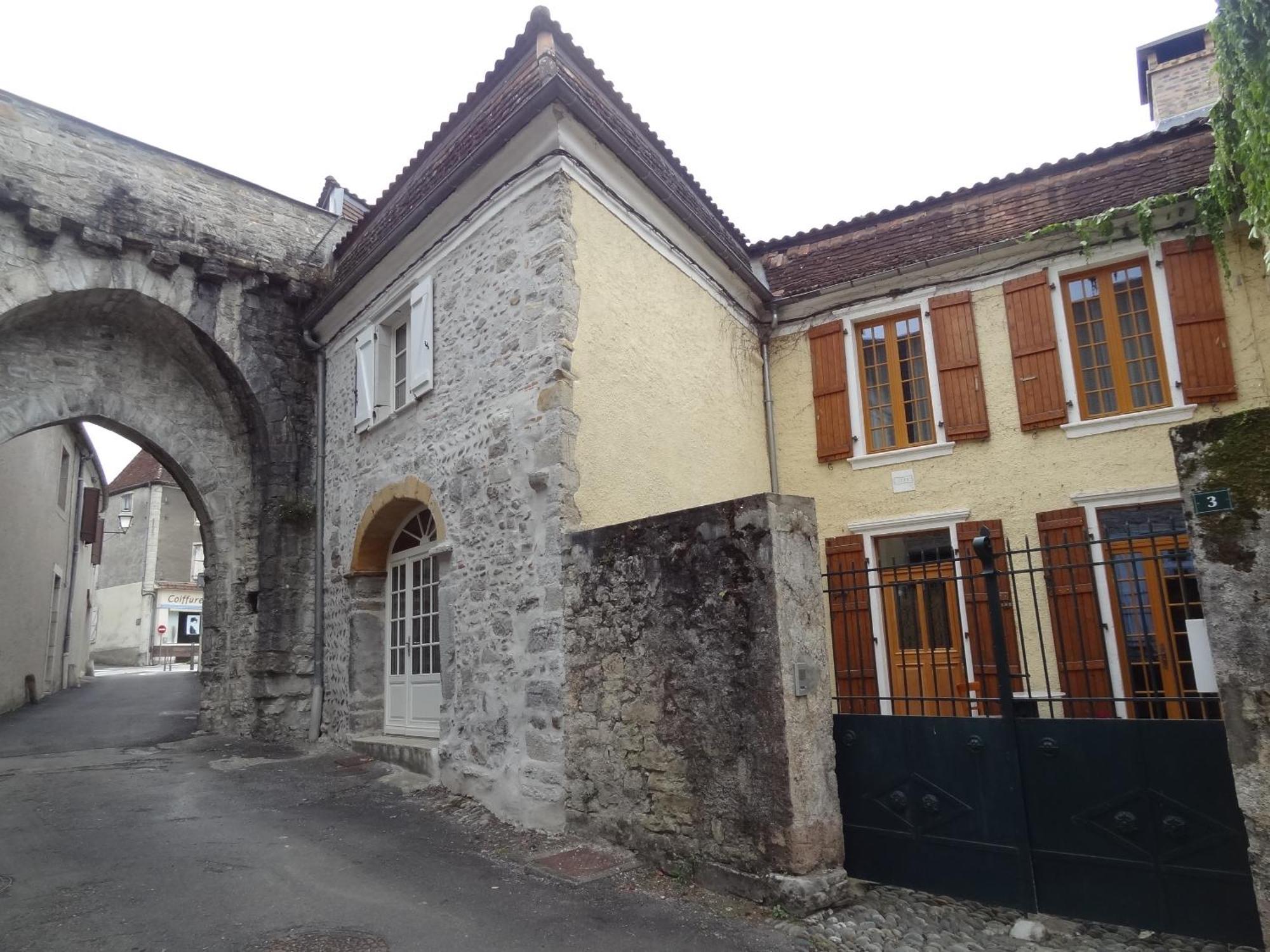 Le Pelerine Villa Sauveterre-de-Bearn Luaran gambar